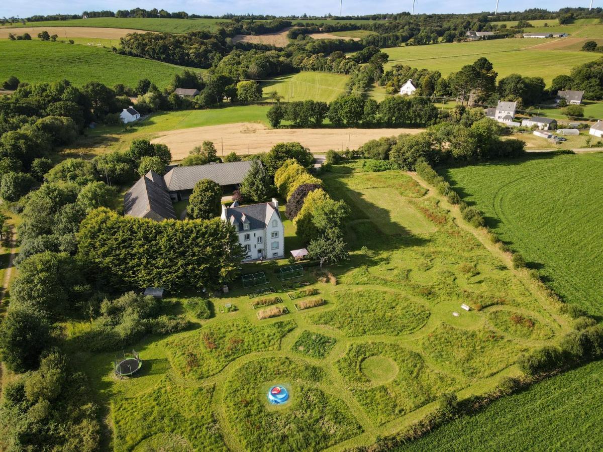 Maison Boulvern Plomodiern ภายนอก รูปภาพ
